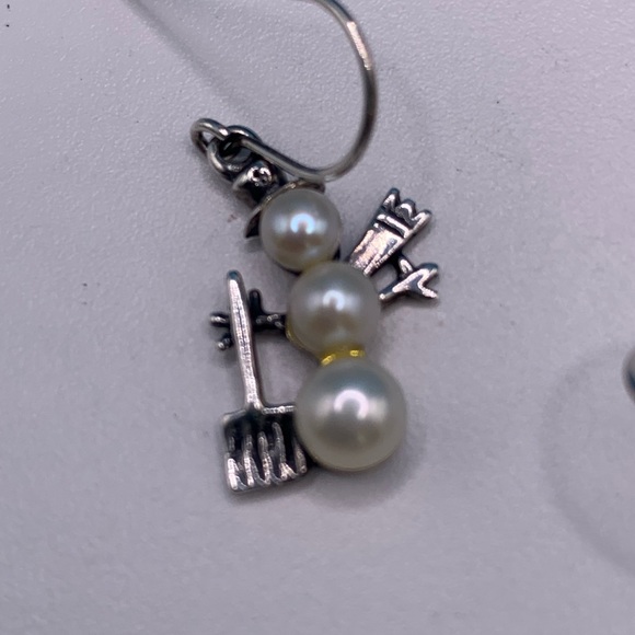 Silpada Vintage Sterling Pearl Snowman French Wire Earrings - Picture 6 of 11